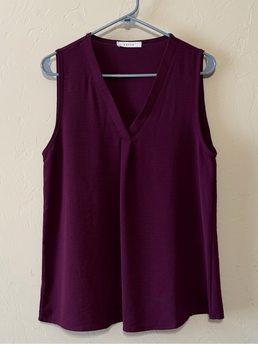 Entro MaroonSleeveless V Neck Top